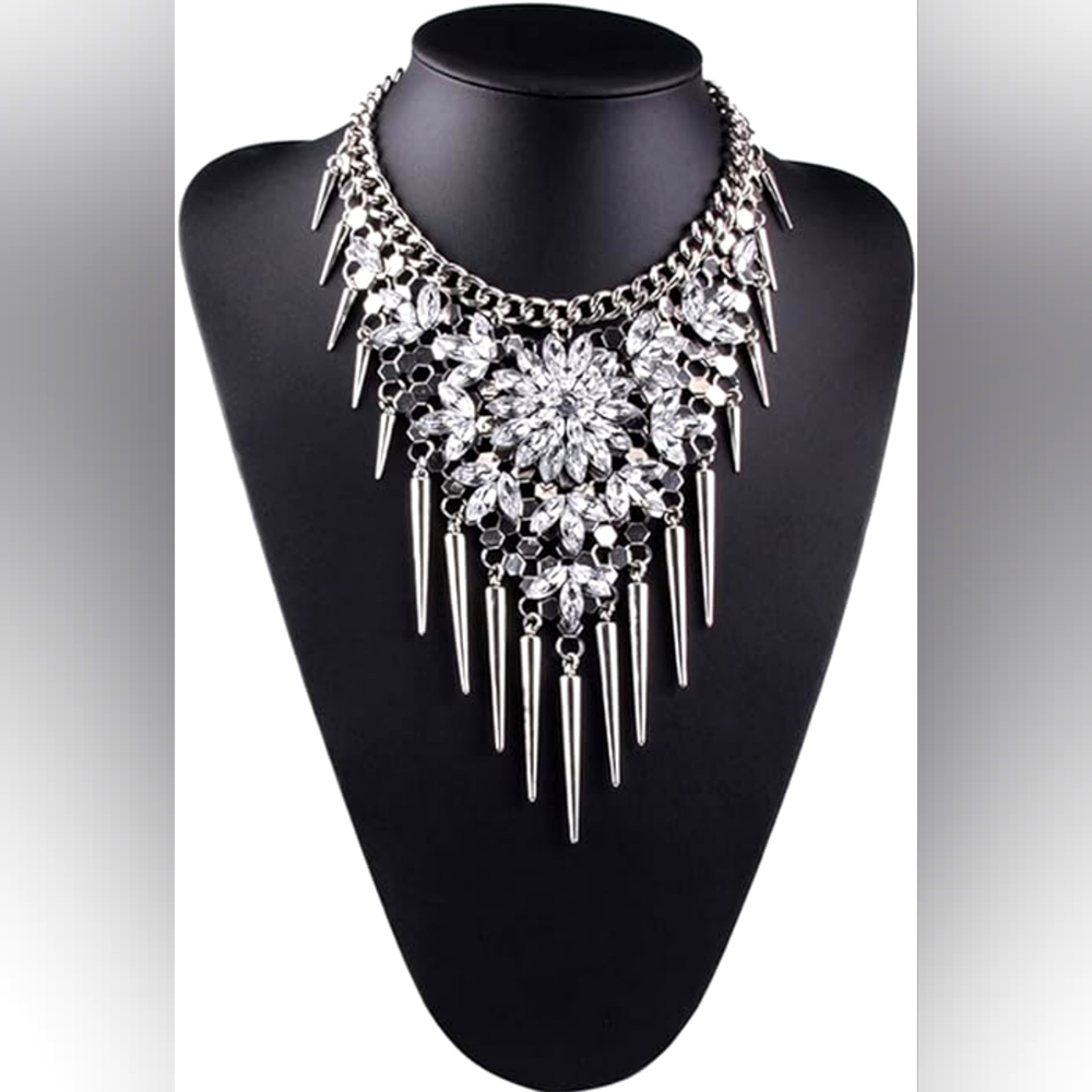 Beautiful Bohemian Silver Color Bejeweled Necklace